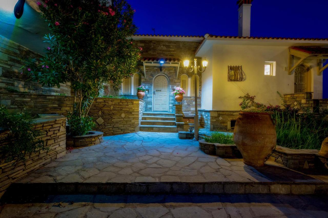 Petra Mare Suites Vourvourou Exterior photo